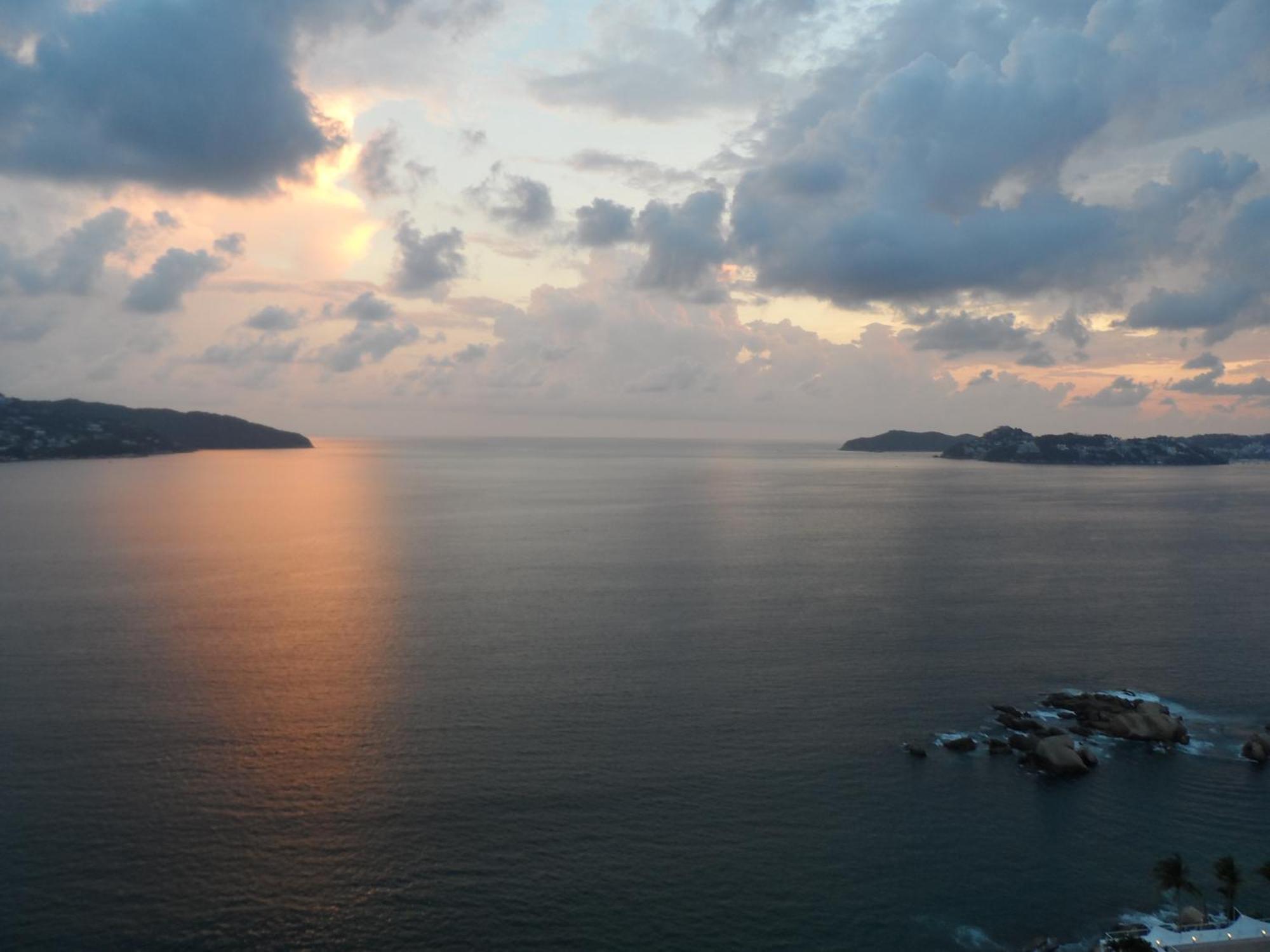 Hotel Las Torres Gemelas Ακαπούλκο Εξωτερικό φωτογραφία